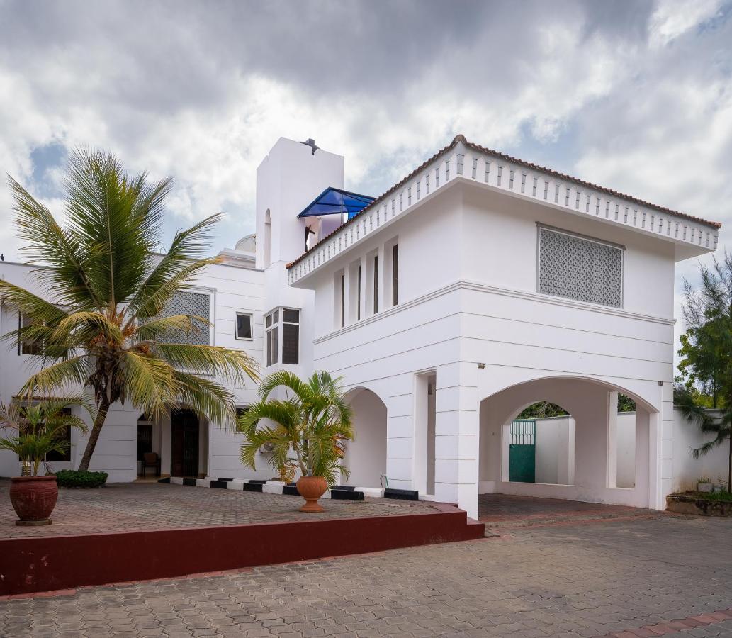 Nyali Villa Mombasa Exterior photo